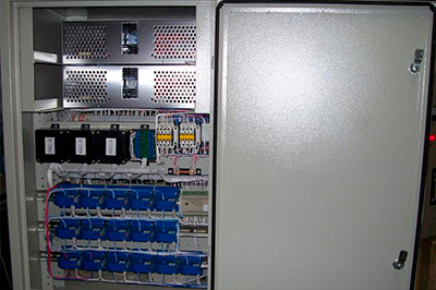 Шкаф оперативного тока от компании «Юниджет»